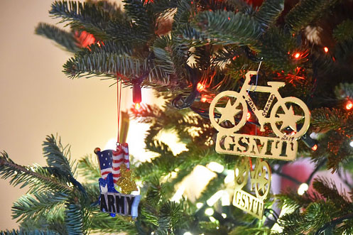 GSMT Ornaments Adorn Governor’s Mansion Tree